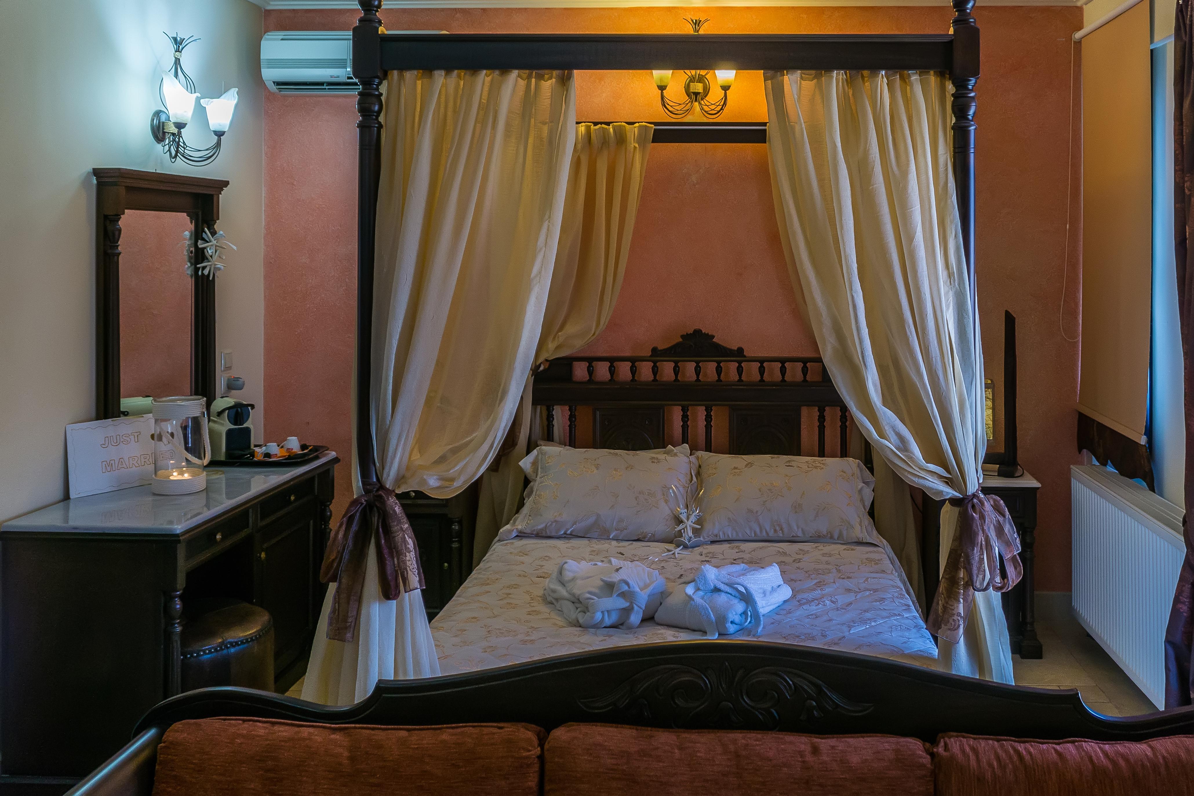 "Epavlis Boutique Galaxidi" Hotel Eksteriør billede