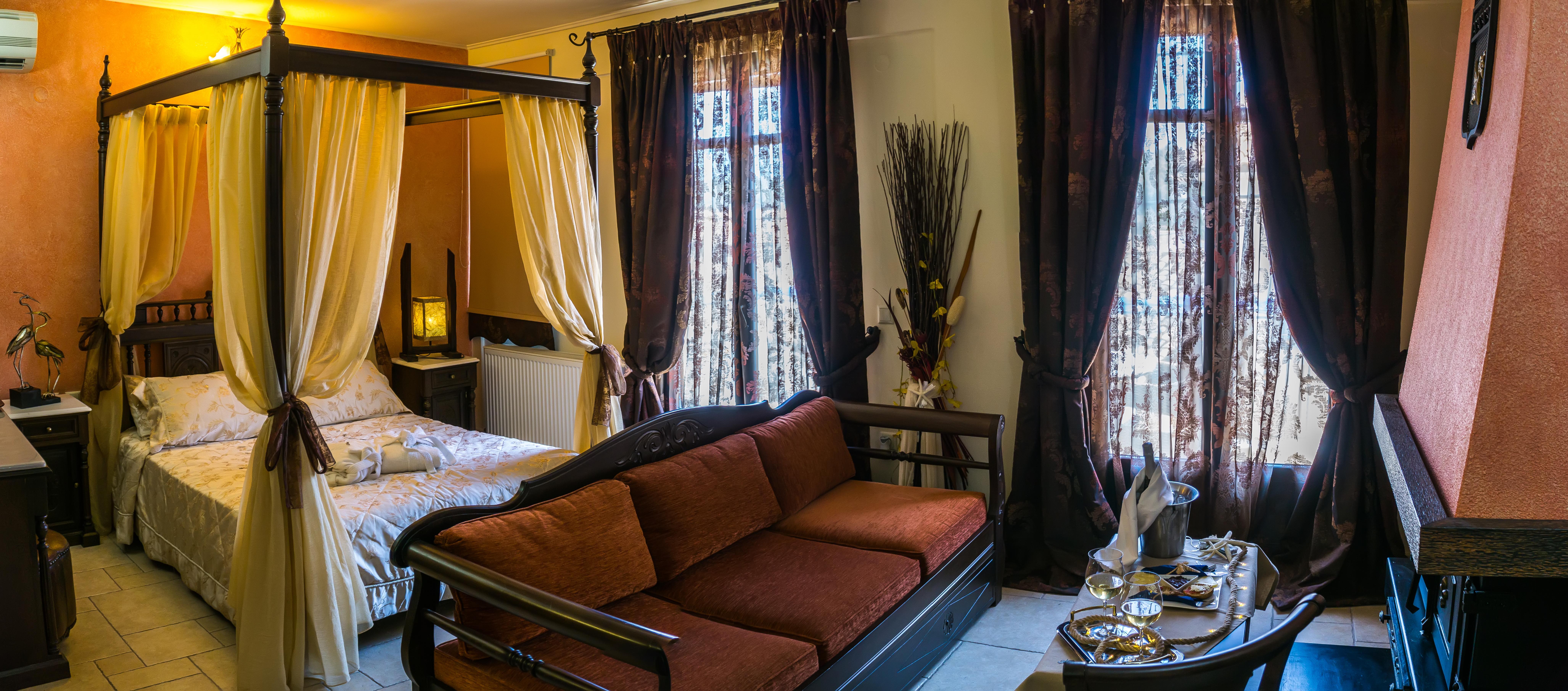 "Epavlis Boutique Galaxidi" Hotel Eksteriør billede